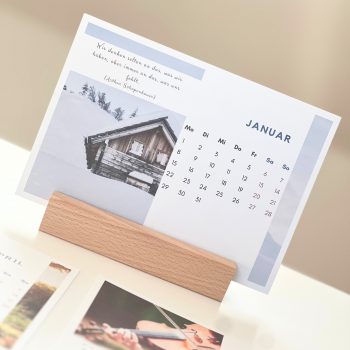 Kalender 2024 wahlweise mit Holzständer